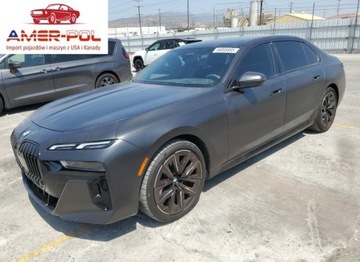 BMW Seria 7 G70 2023 BMW Seria 7 740i 2023 3.0l 3.0 Benzyna 375KM