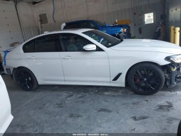 BMW Seria 5 G30-G31 2022 BMW Seria 5 530i xDrive 2022 2.0l 2.0 Benzyna 248KM, zdjęcie 6