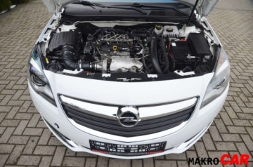 Opel Insignia I Country Tourer 2.0 CDTI Ecotec 170KM 2016 Opel Insignia Automat Nawigacja Podgrzewane fotele Apple Car Play 2.0, zdjęcie 18
