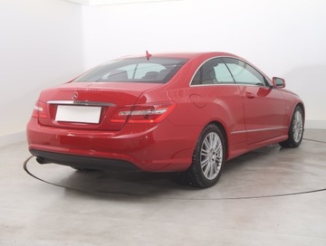 Mercedes Klasa E W212 Coupe 200 CGI BlueEFFICIENCY 184KM 2012 Mercedes E E 200, Salon Polska, Automat, Skóra, zdjęcie 4