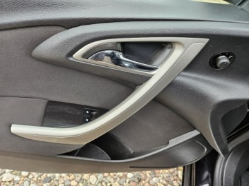 Opel Astra J Hatchback 5d 1.4 Turbo ECOTEC 120KM 2011 Opel Astra Opłacona Zdrowa Zadbana Serwisowana, zdjęcie 18