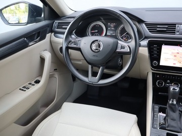 Skoda Superb III Kombi Facelifting 2.0 TDI 190KM 2019 Skoda Superb 2.0 TDI, Salon Polska, 1. Właściciel, zdjęcie 6