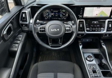 Kia Sorento IV SUV HEV 1.6 T-GDI 230KM 2022 Kia Sorento L Hybryda 230KM 7 osobowy, ACC, Kamera, GPS, Podgrzewana kiero, zdjęcie 4