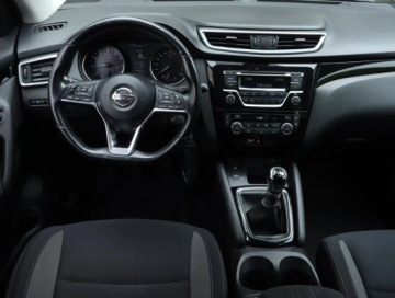 Nissan Qashqai II Crossover 1.2 DIG-T 115KM 2017 Nissan Qashqai 1.2 DIG-T, Salon Polska, Klima, zdjęcie 3