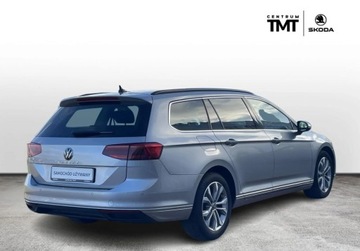 Volkswagen Passat B8 Variant Facelifting 1.5 TSI EVO 150KM 2021 Volkswagen Passat Business 1.5 TSI 150 KM DSG Podg. fot Navi Climatroni, zdjęcie 4