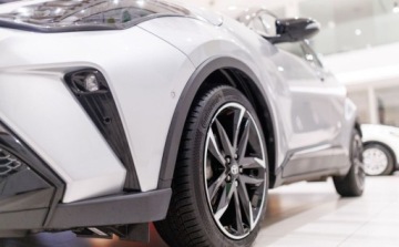 Toyota C-HR I Crossover Facelifting 1.8 Hybrid 122KM 2023 Toyota C-HR 1.8 Hybrid GPF GR Sport 1.8 Hybryda 122KM, zdjęcie 18