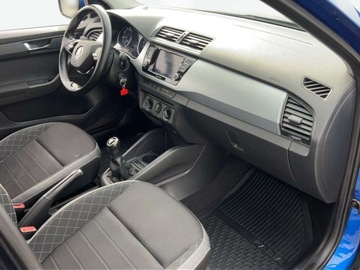 Skoda Fabia III Kombi Facelifting 1.0 TSI 95KM 2021 Skoda Fabia 1.0 TSI 95KM Ambition SalonPL SerwisASO Led SmartLink FV23 95KM, zdjęcie 15