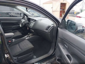 Mitsubishi Outlander III 2024 Mitsubishi Outlander Sport ES AWC 2024 2.0l 2.0 Benzyna 148KM, zdjęcie 9