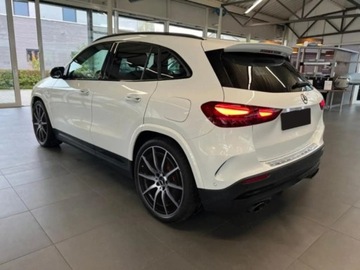 Mercedes GLA II Off-roader AMG Facelifting 2.0 35 306KM 2025 MERCEDES-BENZ GLA AMG 35 4-Matic Suv 2.0 (306KM) 2025, zdjęcie 1