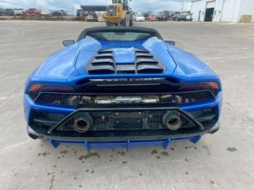 Lamborghini Huracan 2023 Lamborghini Huracan EVO 2023 5.2l 5.2 Benzyna 631KM, zdjęcie 2