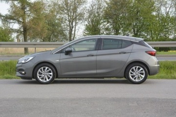 Opel Astra K Hatchback Facelifting 1.2 Turbo 110KM 2019 Opel Astra 1.2Turbo gwarancja przebiegu Full LED, zdjęcie 2