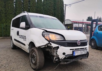 Fiat Doblo V 2022 Fiat Doblo 112022r, LONG 1.6 Diesel SALONOWY. Uszkodzony prawy przod. Jezd, zdjęcie 2