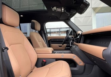 Land Rover Defender IV (L663) 2025 Land Rover Defender Defender MY25.5 3.0D I6 250 PS AWD Auto X-Dynamic HSE, zdjęcie 4