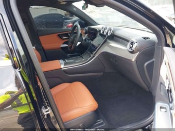 Mercedes GLC C254/X254 2025 Mercedes-Benz GLC 300 4Matic Coupe 2025 2.0l 2.0 Benzyna 255KM, zdjęcie 9