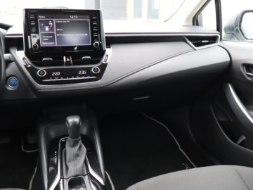 Toyota Corolla XII Sedan 1.8 Hybrid 122KM 2021 Toyota Corolla 1.8 Hybrid, Salon Polska, zdjęcie 7