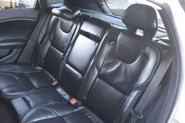 Volvo V40 II Hatchback 1.6 D2 115KM 2015 Volvo V40 1.6HDI Ocean Race nawi doinwestowany, zdjęcie 28