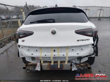 Alfa Romeo Stelvio SUV Facelifting 2.0 Turbo 280KM 2021 Alfa Romeo Stelvio Ti Sport, 2021r., 4x4, 2.0L, zdjęcie 7