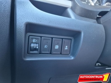 Suzuki Swift V Hatchback 5d 1.2 VVT 94KM 2012 Suzuki Swift X-Lite Klimatronik Alufelgi Bezkluczykowy dostep Grzane F, zdjęcie 26