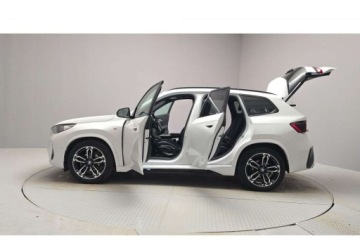 BMW X1 U11 Crossover 2.0 18d 150KM 2023 BMW X1 Bmw X1 2.0 Diesel 150KM, zdjęcie 9