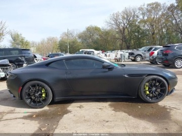 Aston Martin DB11 2019 Aston Martin DB11 Amr Signature 2019 5.2l 5.2 Benzyna 630KM, zdjęcie 6