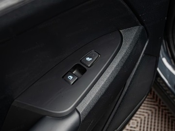 Kia Sportage V SUV 1.6 T-GDI MHEV 150KM 2023 KIA Sportage 1.6 T-GDI L DCT Suv 150KM 2023, zdjęcie 21