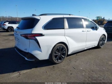 Toyota Sienna III 2022 Toyota Sienna Xse 2022 2.5 Hybryda 189KM, zdjęcie 5