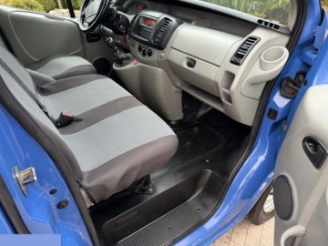 Renault Trafic II 2007 Renault Trafic Generation Expression 2.5 dCi 135KM 2007r, zdjęcie 11