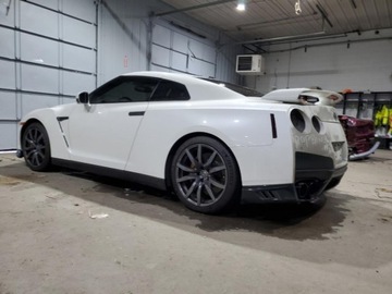 Nissan GT-R 2020 Nissan GT-R Pure 2020 3.8l 3.8 Benzyna 565KM, zdjęcie 1