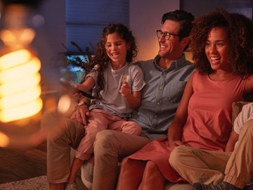 E27 PHILIPS HUE Белая лампа накаливания Ambiance