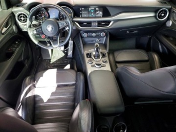 Alfa Romeo Stelvio 2022 Alfa Romeo Stelvio 2022r., Ti, 2L, od ubezpieczalni 2.0 Benzyna 284KM, zdjęcie 7