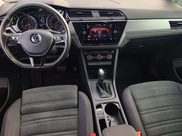 Volkswagen Touran III 1.5 TSI EVO 150KM 2020 Volkswagen Touran Salon PL, FV23, doposazony, DSG, Gwarancja, App Connect, zdjęcie 9
