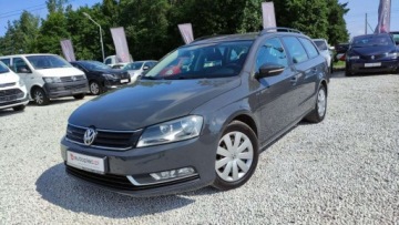 Volkswagen Passat B7 Variant 1.6 TDI CR DPF BlueMotion 105KM 2013 Volkswagen Passat B7 1.6 TDi 105kM Klima Grzane Fotele Czujniki Serwis GWA, zdjęcie 9