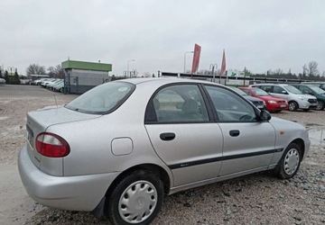 Daewoo Lanos Sedan 1.6 i 16V 106KM 1998 Daewoo Lanos Daewoo Lanos 1.6 Benzyna 106KM, zdjęcie 4