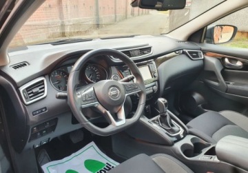 Nissan Qashqai II Crossover Facelifting 1.3 DIG-T  160KM 2020 Nissan Qashqai Panorama Kamera 360 Hands Free GetHelp 1.3 Benzyna, zdjęcie 11