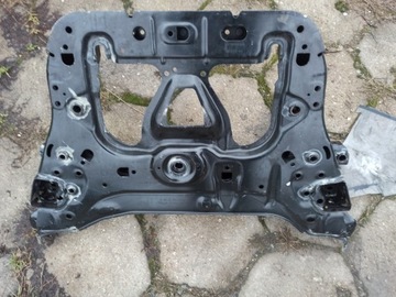 PŘEDNÍ NÁPRAVNICE MERCEDES W118 W246 177