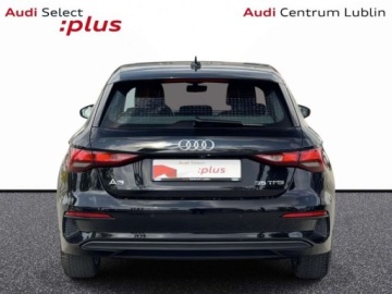 Audi A3 8Y Sportback 1.5 35 TFSI 150KM 2023 Audi A3 Sportback Kamera cofania ,Tempomat , Kluczyk komfortowy , Smartpho, zdjęcie 5