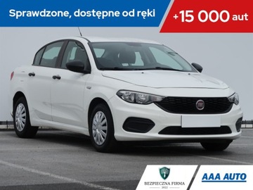 Fiat Tipo II Hatchback 1.4 95KM 2018 Fiat Tipo 1.4 16V, Salon Polska, GAZ, Klima