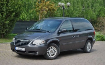 Chrysler Voyager V Grand Voyager 2.8 CRD 150KM 2005 Chrysler Voyager GWARANCJA, 2005r, 2.8 Diesel 150KM, Automat, ISOFIX, Nisk