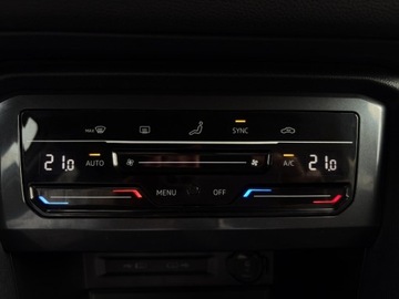 Volkswagen Tiguan Allspace SUV Facelifting 2.0 TDI SCR 150KM 2022 Volkswagen Tiguan Allspace VW Tiguan Allspace 2.0 TDI SCR Life 2.0 Diesel, zdjęcie 34