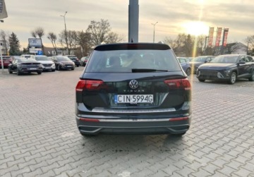 Volkswagen Tiguan II SUV Facelifting 1.5 TSI 150KM 2021 Volkswagen Tiguan 2021 1.5TSI 150KM 40.665km Salon Polska 1wl Bezwypadkowy, zdjęcie 9