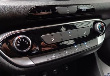 Hyundai i30 III Wagon Facelifting 1.0 T-GDI 120KM 2022 Hyundai i30 1.0 T-GDI 120KM M6 SalonPL SerwisASO FV23 Iwl Gwarancja 120KM, zdjęcie 19