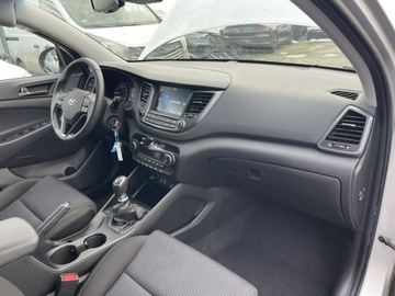 Hyundai Tucson III SUV 1.6 GDI 132KM 2017 Hyundai Tucson Podgrzewanie Klimatronik Kamera LED, zdjęcie 11