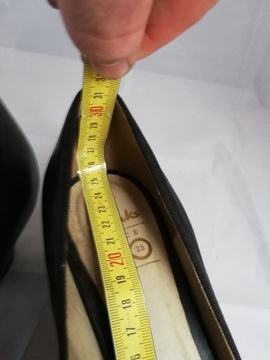 Czółenka skórzane Clarks UK 6 r.39,5 wkł 25,5 cm