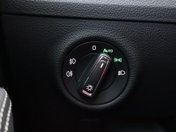 Skoda Superb III Scout 2.0 TDI 190KM 2019 Skoda Superb 2.0 TDI, Salon Polska, 187 KM, 4X4, zdjęcie 17