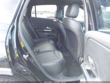 Mercedes GLA II 2022 Mercedes-Benz GLA 250 2022 2.0 Benzyna 221KM, zdjęcie 12