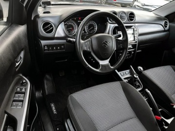 Suzuki Vitara III SUV Facelifting 1.4 BoosterJet 140KM 2019 Suzuki Vitara LED+NAVI GWAR. I-wł Kraj bezwypad, zdjęcie 15