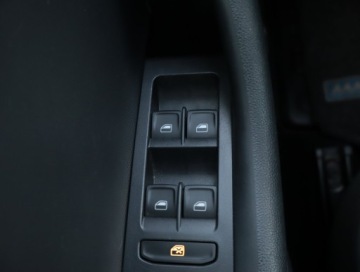 Skoda Rapid II Spaceback 1.2 TSI 85KM 2014 Skoda Rapid Spaceback 1.2 TSI, Salon Polska, zdjęcie 14