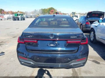 BMW Seria 7 G70 2022 BMW Seria 7 750i xDrive 2022 4.4l 4.4 Benzyna 523KM, zdjęcie 4