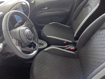 Toyota Aygo X 1.1 VVT-i 72KM 2025 Style 1.0 Benzyna CVT 72KM | Tempomat adaptacyjny!, zdjęcie 4