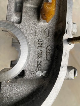 KRYT VENTILU POUZDRO HLAVA LAMBORGHINI GALLARDO AUDI R8 RS6 07L103285N